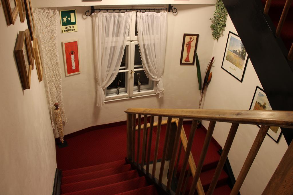 Hotel Villa Emilia Ortisei Exterior photo